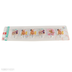 Yiwu wholesale <em>plastic</em> <em>hook</em> multifunctional storage sticky <em>hook</em>