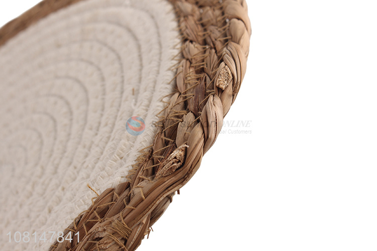 Wholesale reusable non-slip round woven dinner mat straw mat