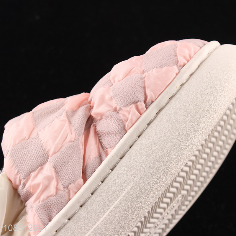 Hot selling trendy women winter indoor house slippers bedroom shoes