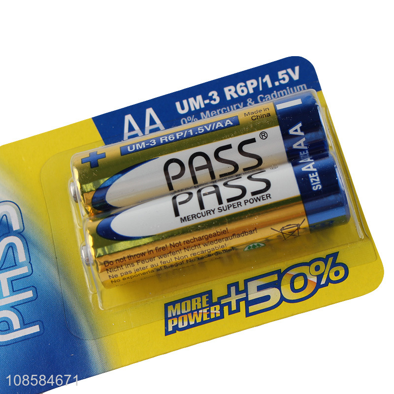 Bottom price 2 pieces 1.5V AA carbon-zinc batteries