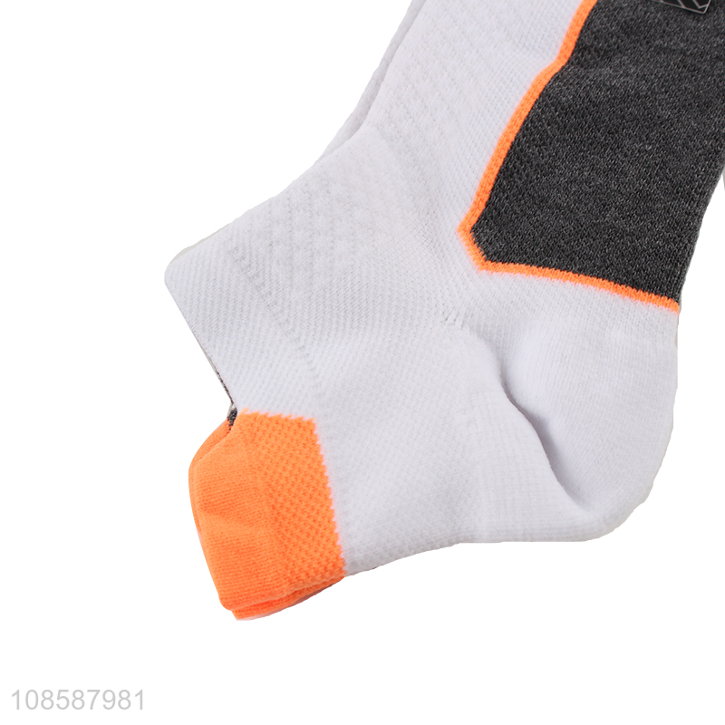 Custom women's sports socks professional quick drying running socks