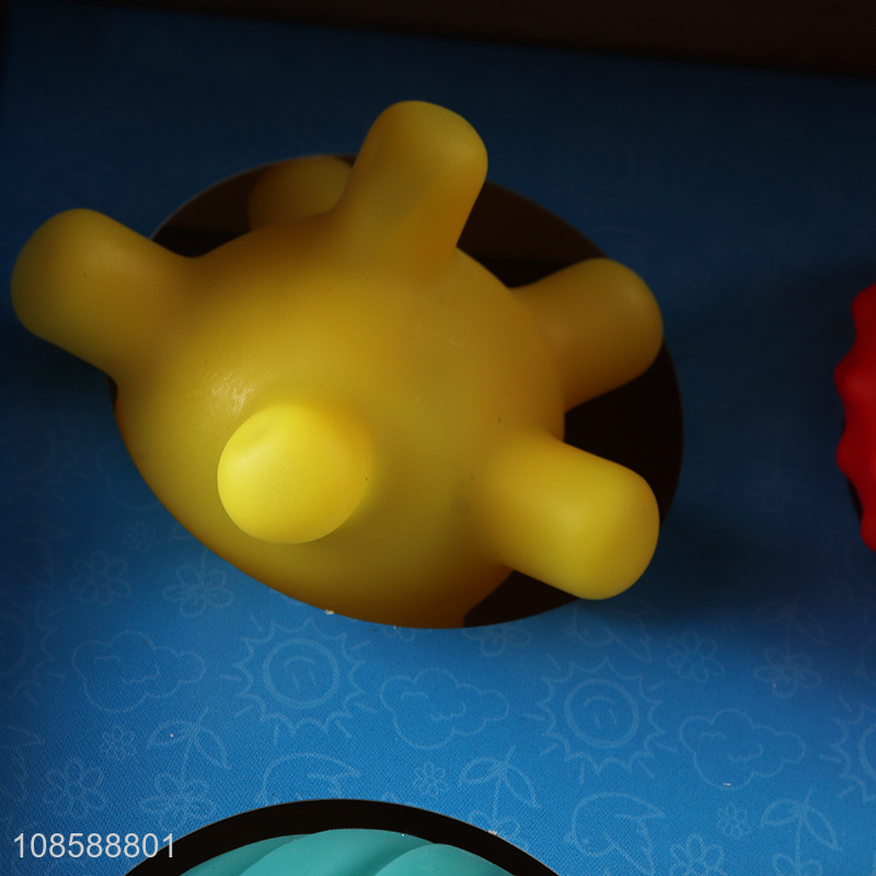 New product baby massage balls eco-friendly silicone sensory balls set