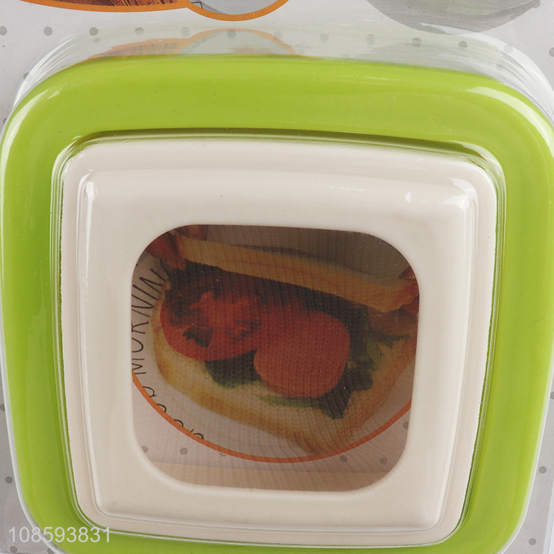 Factory supply square sandwich cutter and sealer set plastic cake tool
