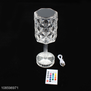 Hot products household usb charging touch <em>lamp</em> <em>table</em> <em>lamp</em> with music