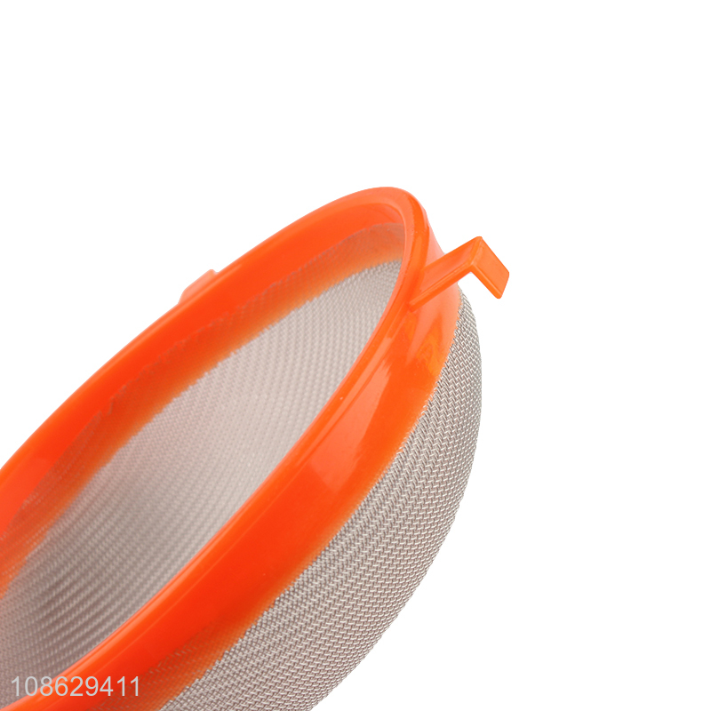 Good quality fine mesh oil strainer flour sifter with plastic handle