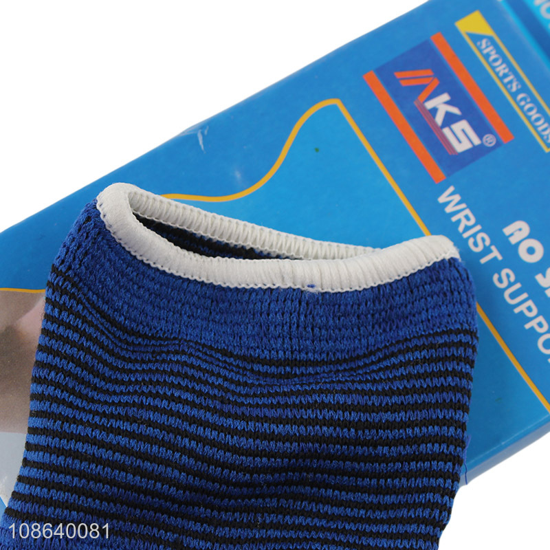 Factory wholesale 2pcs wrist support wrist arm brace for fitness weightlifting