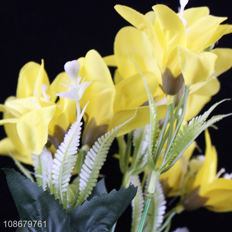 Low price 5 branch 10 heads realistic lily artificial flowers for decoration