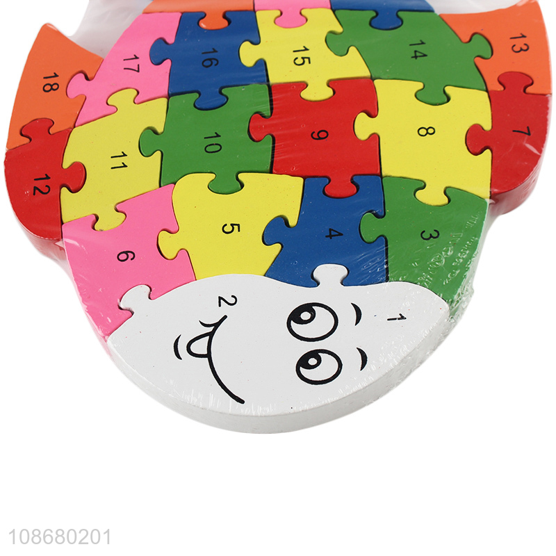 Wholesale wooden cartoon fish puzzle wooden number puzzle for toddlers