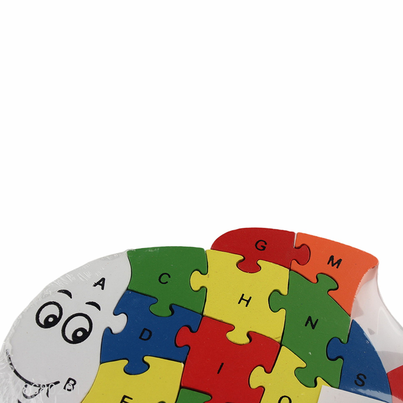 Wholesale wooden cartoon fish puzzle wooden number puzzle for toddlers
