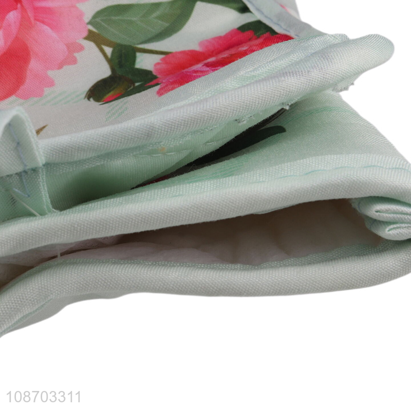 Good quality anti-scald microwave oven gloves heat pad set for sale