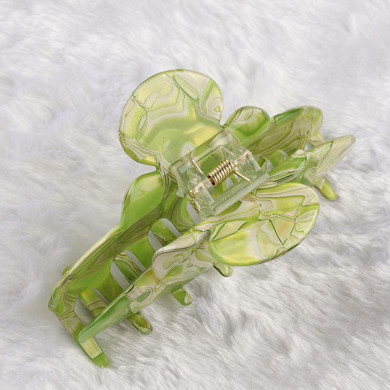 Yiwu market fashionable elegant women girls hair claw clips for sale