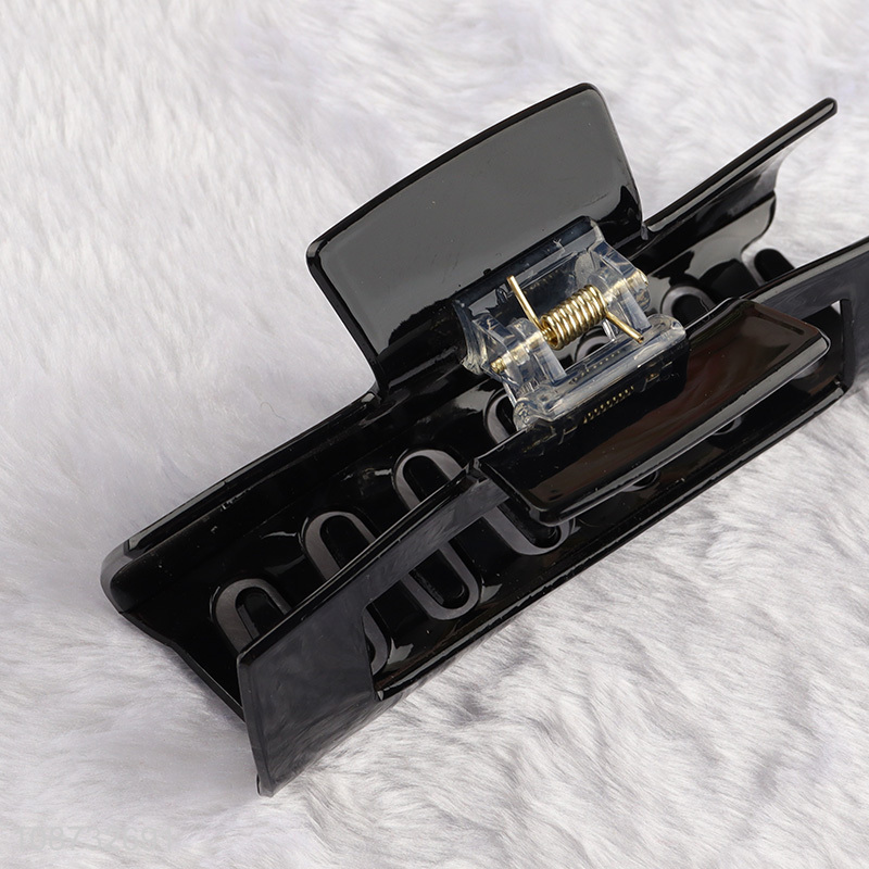 Best selling hollow out fashionable women hair claw clips hair accessories