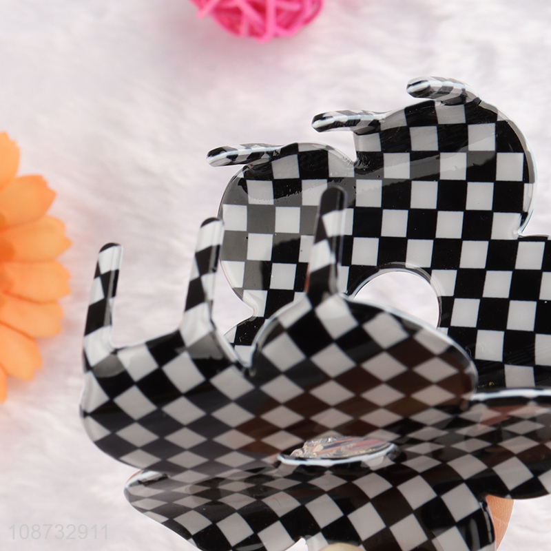 Ho selling strong hold flower shape acrylic hair claw clips