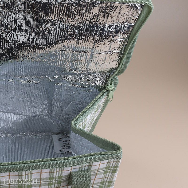 Wholesale check pattern insulated lunch bag lunch box container for women