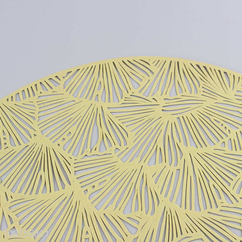 New product waterproof hollowed-out heat insulation non-slip placemat