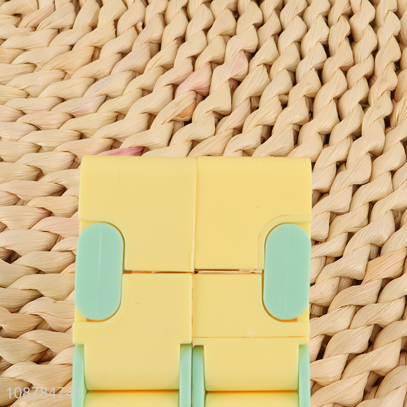 Wholesale kids educational toy infinity cube fidget toy