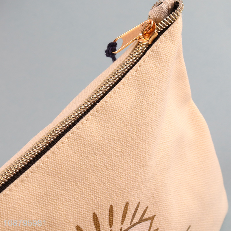 Yiwu market large capacity makeup bag for women