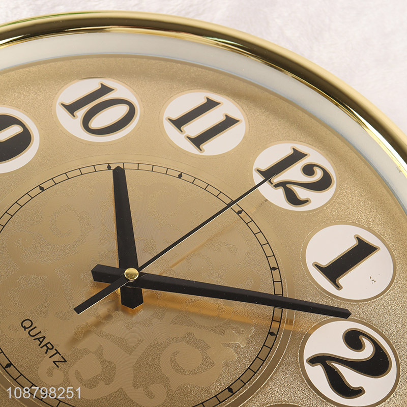 High quality round plastic wall clock for living room decor