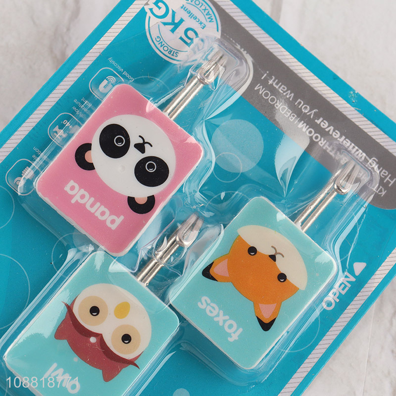 Factory price 3pcs cartoon animal printed sticky hook for bathroom