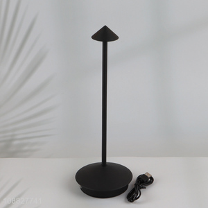 Wholesale usb rechargeable metal <em>table</em> <em>lamp</em> dimmabletable bedside <em>lamp</em>