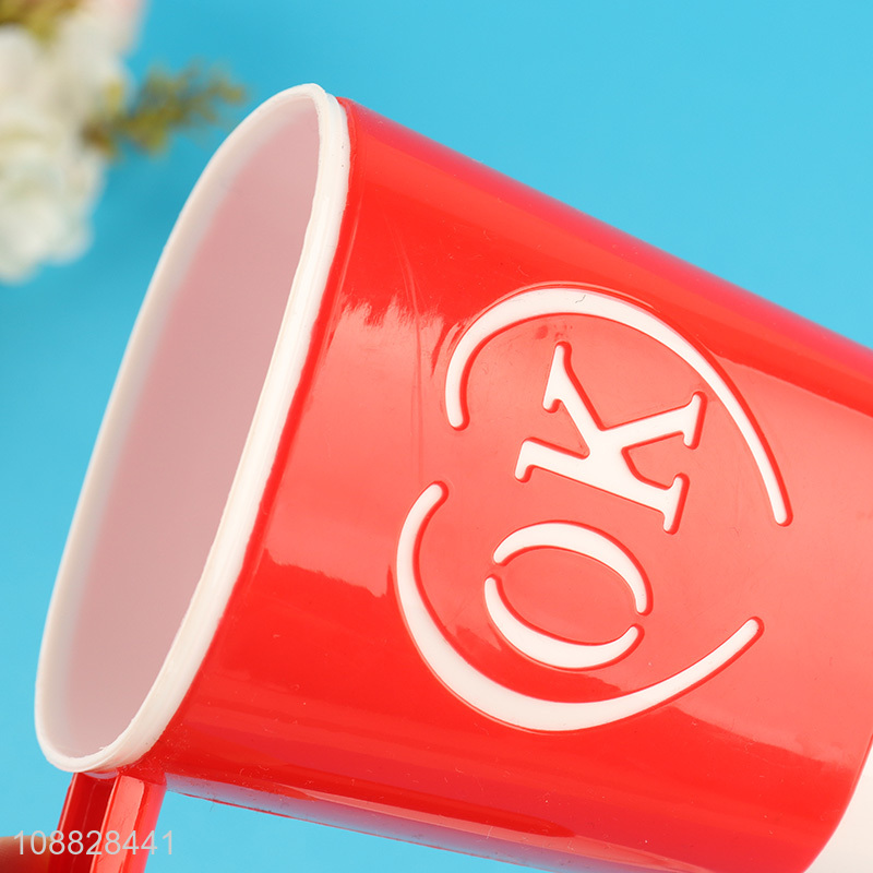 Factory supply plastic home water cup with lid and spoon