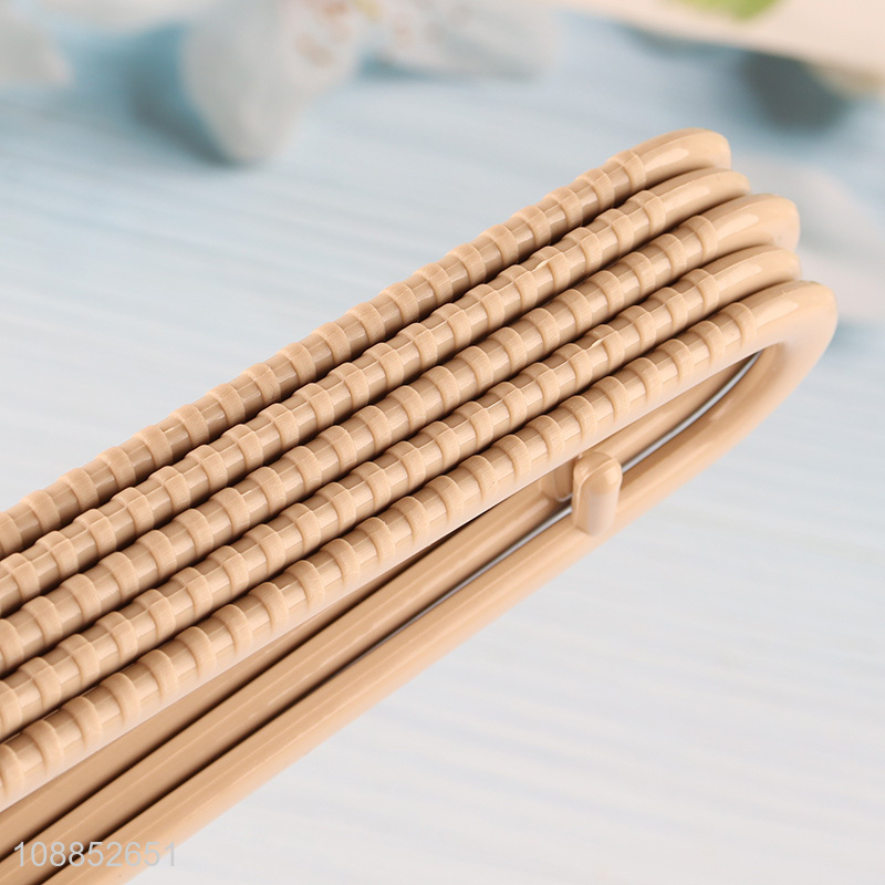 Good quality 5pcs heavy duty plastic clothes hangers for closet