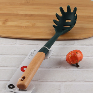 New arrival durable silicone spaghetti pasta fork with wooden handle