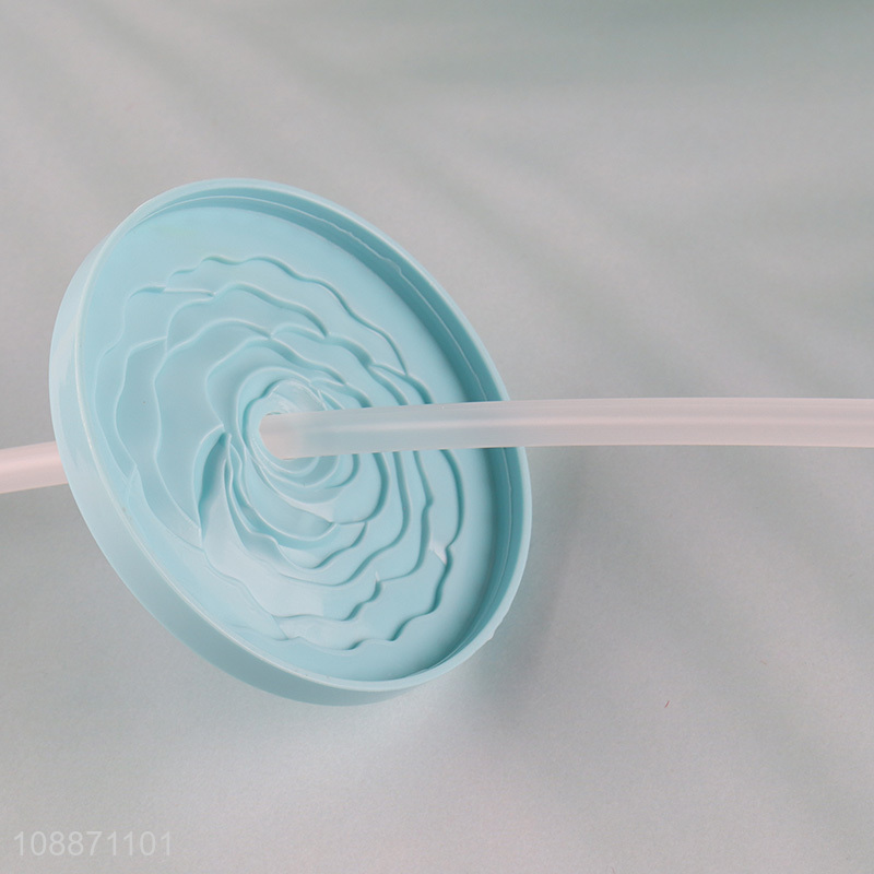 Factory wholesale cartoon water cup drinking cup with straw&lights