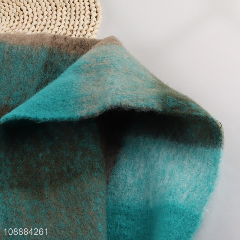 Wholesale Women's Winter Scarf Super Soft Plaided Scarf with Fringes