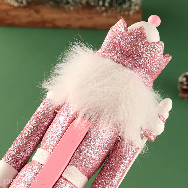 Good Quality Christmas King Nutcracker Wooden Nutcracker Figurine for Shelves