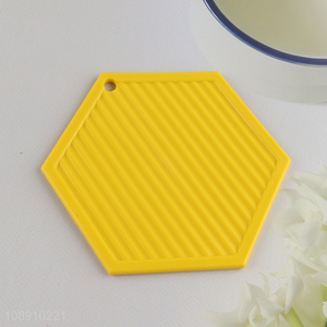 Factory price hexagonal coasters <em>pot</em> holders silicone trivet mats