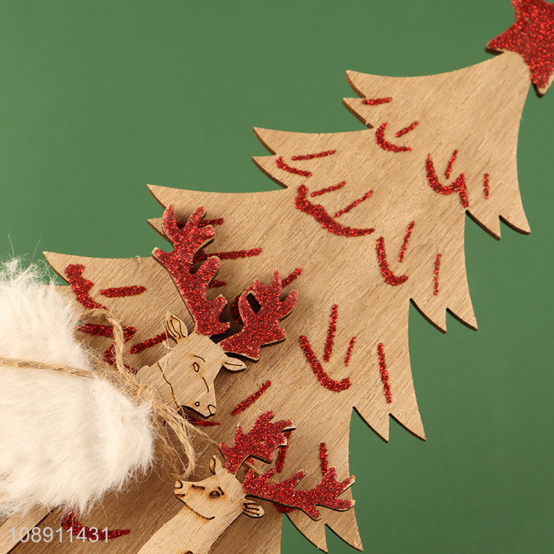 Wholesale Wooden Christmas Tree Reindeer Figurine for Tabletop Decor