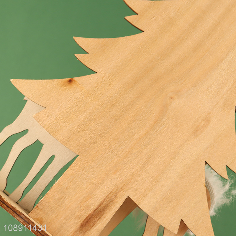 Wholesale Wooden Christmas Tree Reindeer Figurine for Tabletop Decor