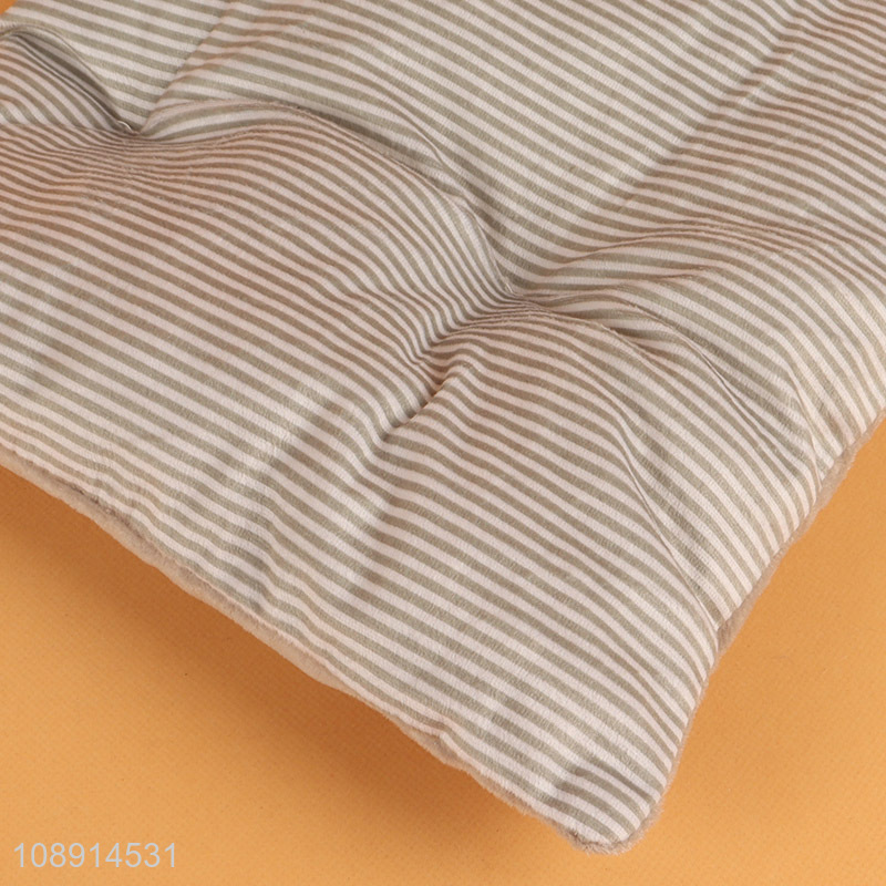 China Imports Winter Dog Cat Bed with Removable Pad