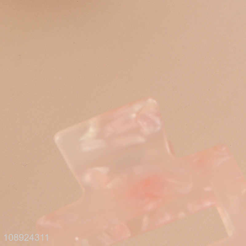 China Wholesale Elegant Acrylic Hair Claw Clips for Long Thick Hair