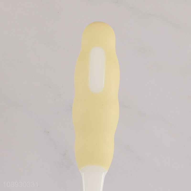 Good Quality Durable Soft Bristles Toothbrush for Adults