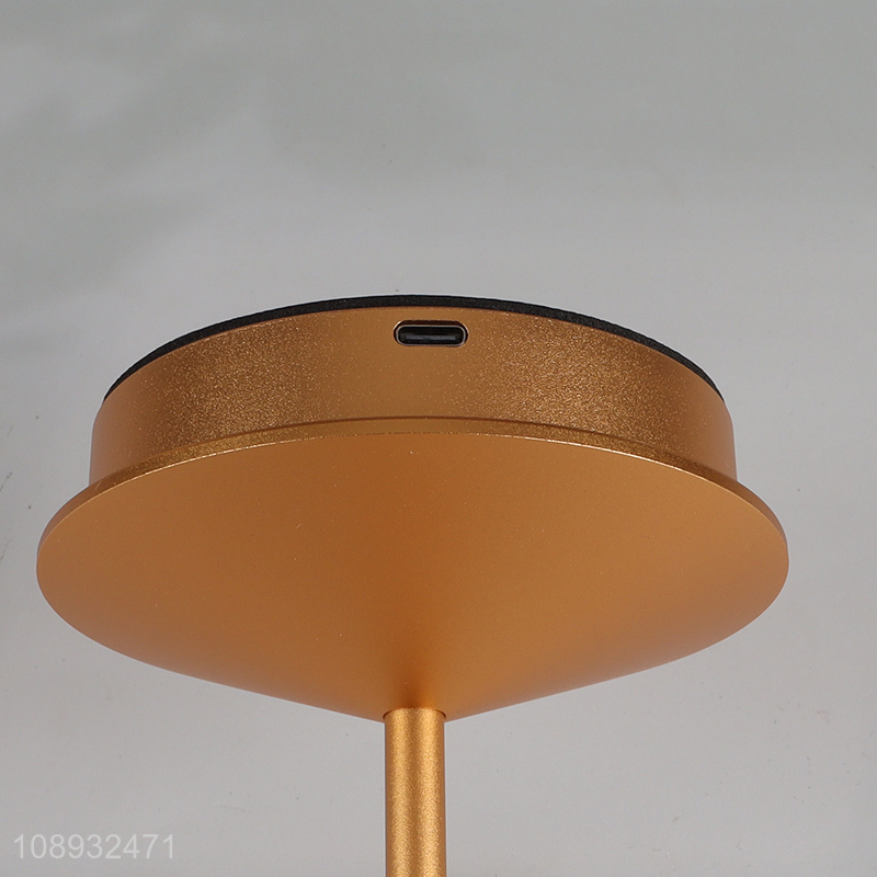 Wholesale Arrow Design Wireless Rechargeable Touch Dimming Led Table Lamp
