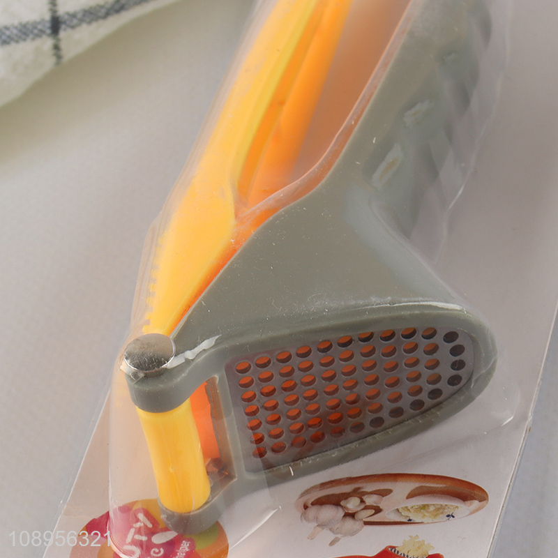 Online Wholesale Manual Stainless Steel Garlic Press Garlic Mincer