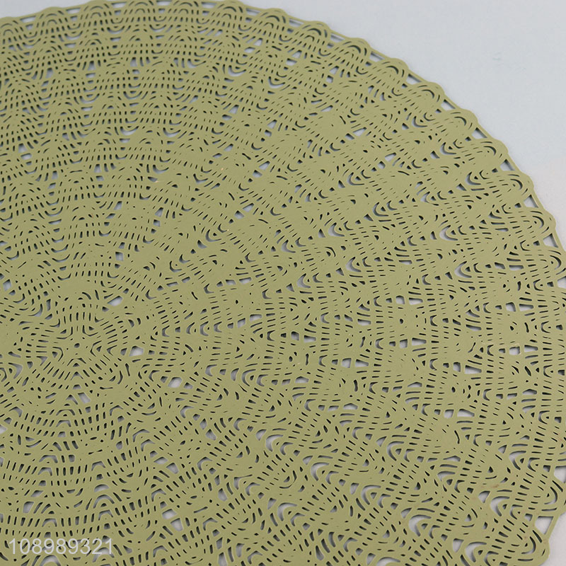 Top selling round green hollow tabletop decoration place mat dinner mat