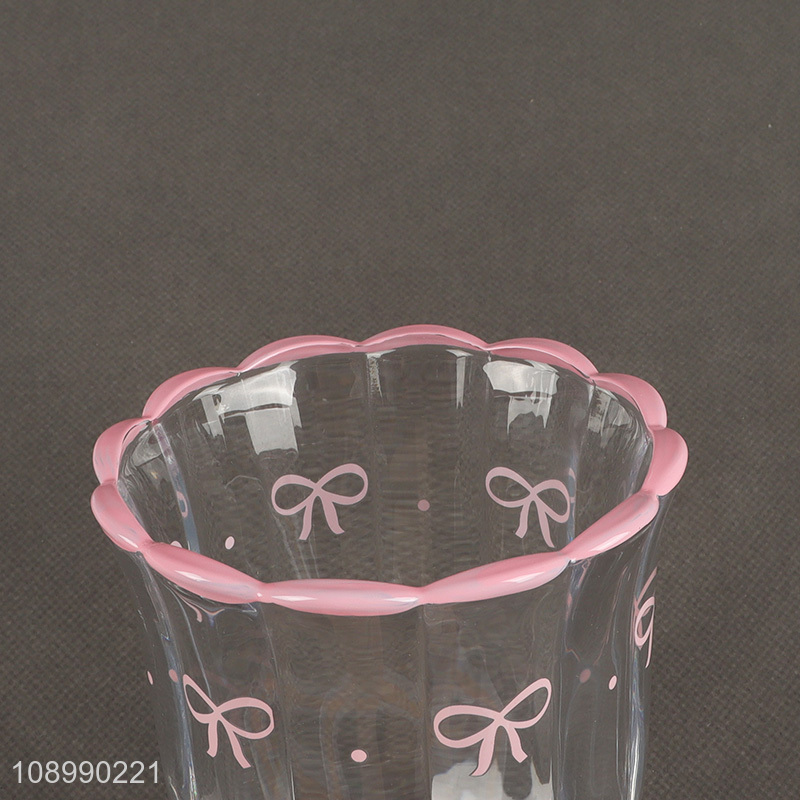 China Product Bowknot Glass Cup Juice Wine Cup Modern Drinkware Glasses
