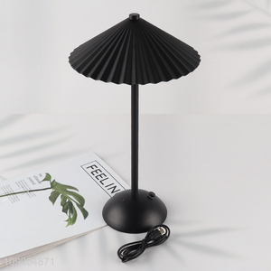 Good Quality 3 Colors Stepless Dimmable Touch <em>Table</em> Light USB Rechargeable Metal Night <em>Lamp</em>