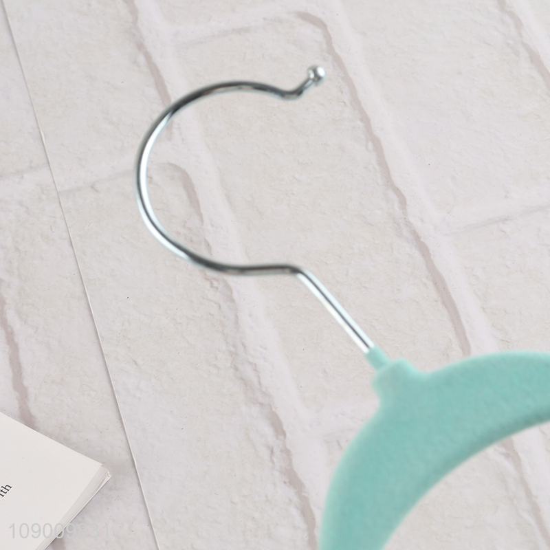 Good Quality heavy duty non-slip plastic velvet clothes hangers for kids