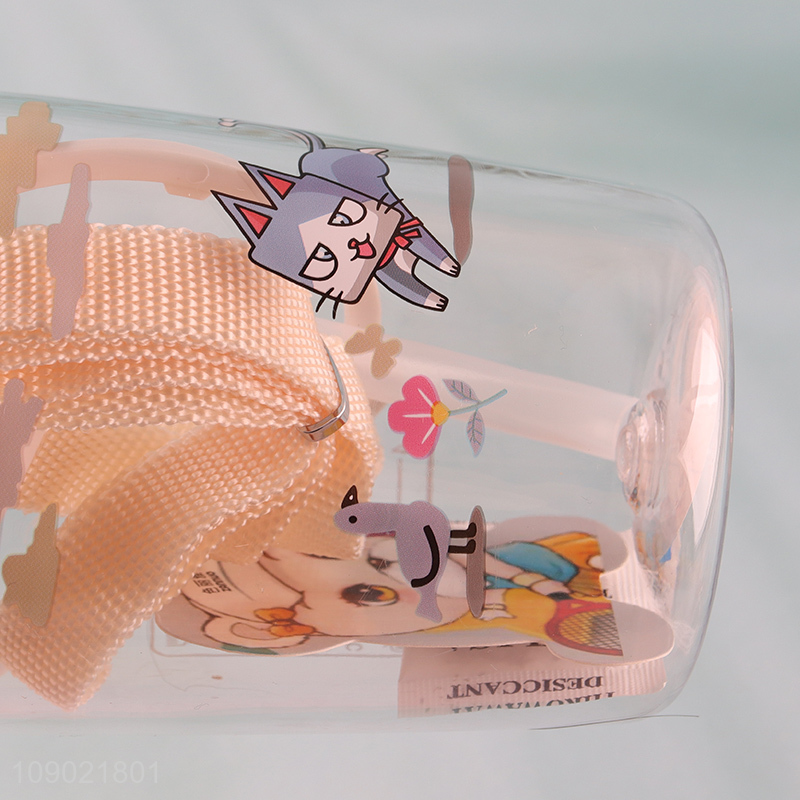 High Quality 550ml Kids Plastic Water Bottle with Silicone Straw & Shoulder Strap