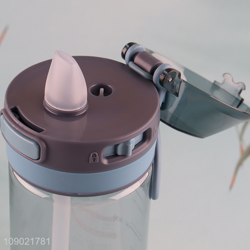 New Product 700ml Unbreakable Plastic Sports Water Bottle with Silicone Straw