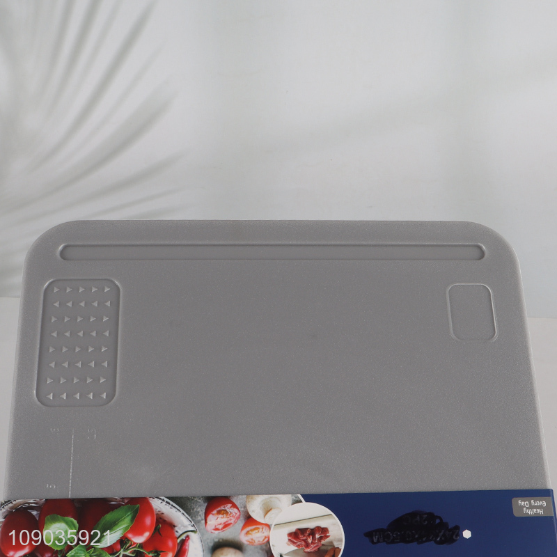 Wholesale Multi-Functional Plastic Cutting Board Non-Slip Drain Cutting Board