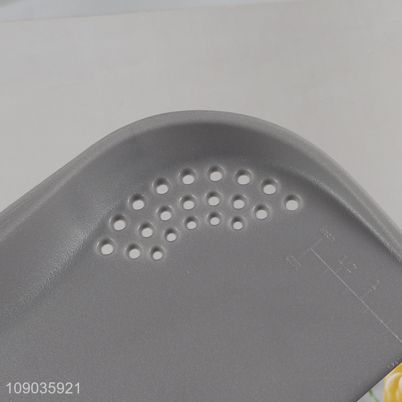Wholesale Multi-Functional Plastic Cutting Board Non-Slip Drain Cutting Board