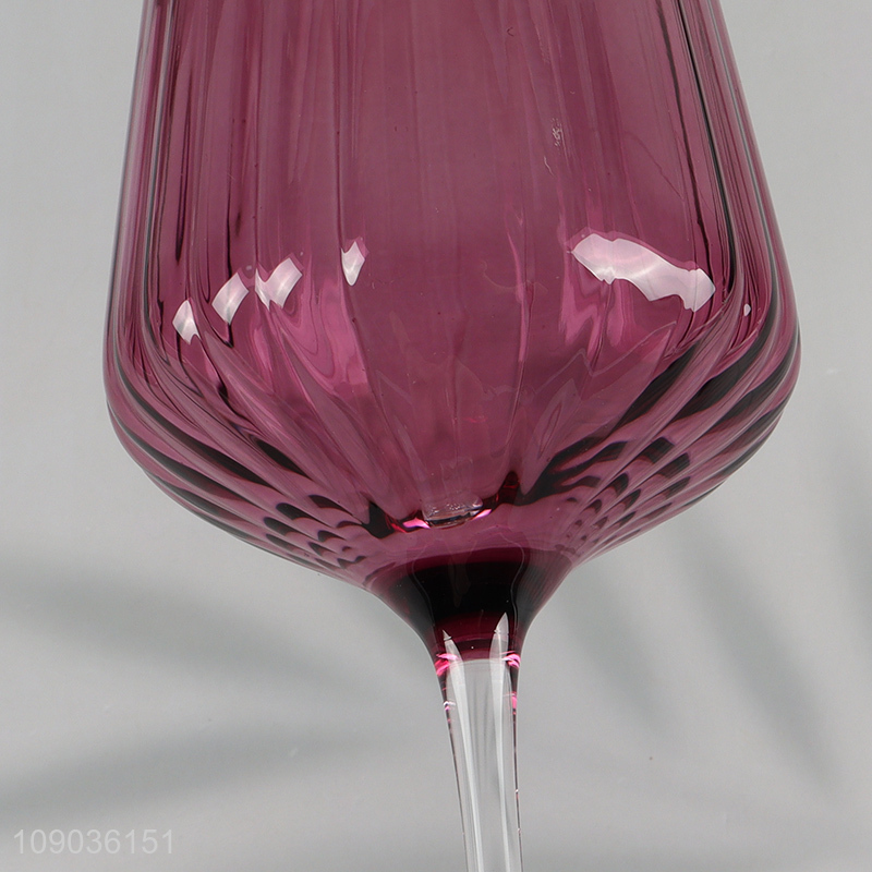 Online Wholesale Colored Wine Goblet Corktail Whiskey Wine Glasses for Weddings