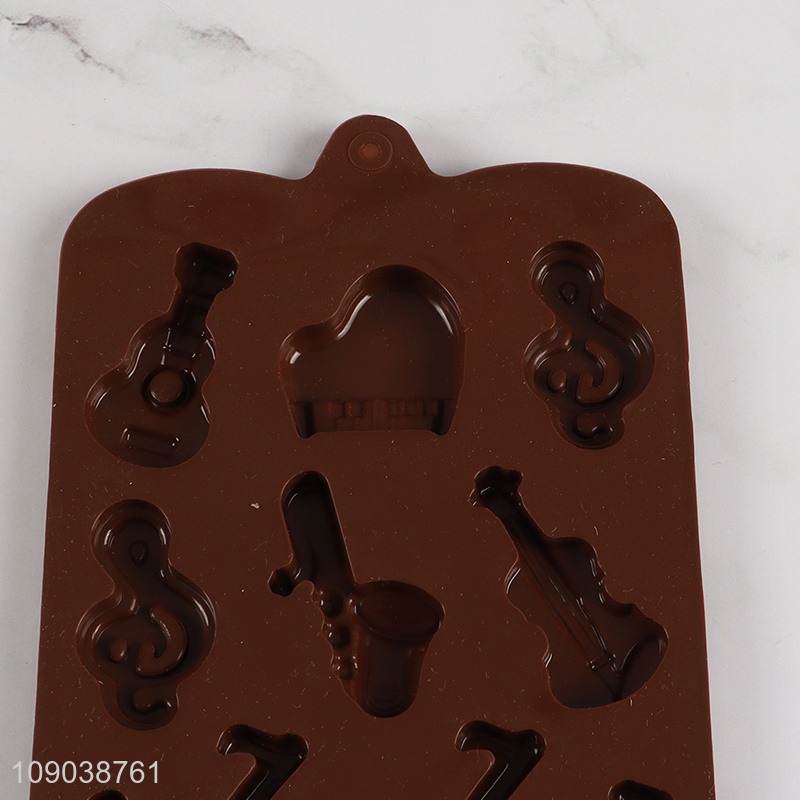 New Arrival 14-Cavity Silicone Chocolate Molds Non-Stick Candy Molds
