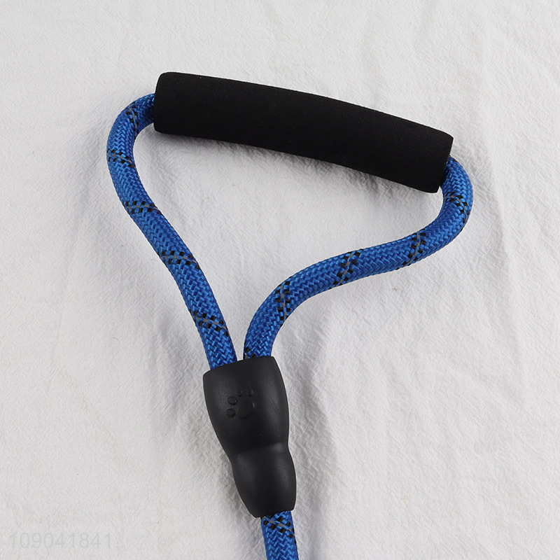 Factory Supply 1.5m Reflective Dog Leash With Comfortable Handle