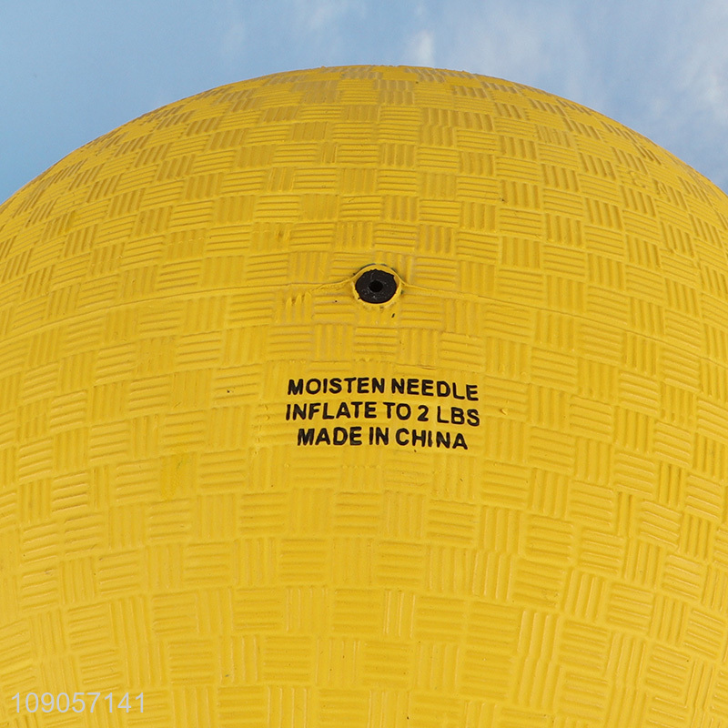 Top selling yellow rubber 8.5 inch custom playground ball kickball